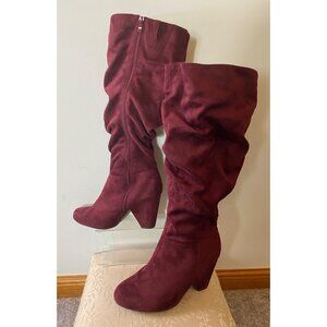 Torrid Burgundy Slouchy Knee-High Faux Suede Boots Block Heels Zips Size 10